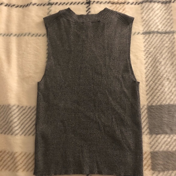 Brandy Melville Tank top - Picture 3 of 3